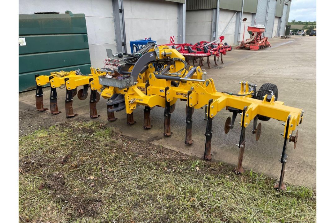 2019 Grange LDT 600 6m toolbar with discs LD legs, hydraulic folding - Image 21 of 28