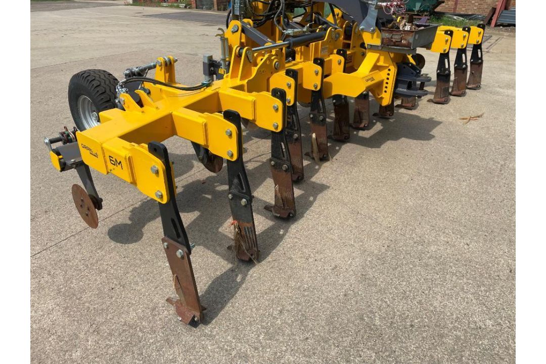 2019 Grange LDT 600 6m toolbar with discs LD legs, hydraulic folding - Image 14 of 28