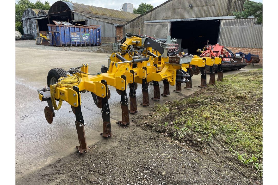 2019 Grange LDT 600 6m toolbar with discs LD legs, hydraulic folding - Image 23 of 28