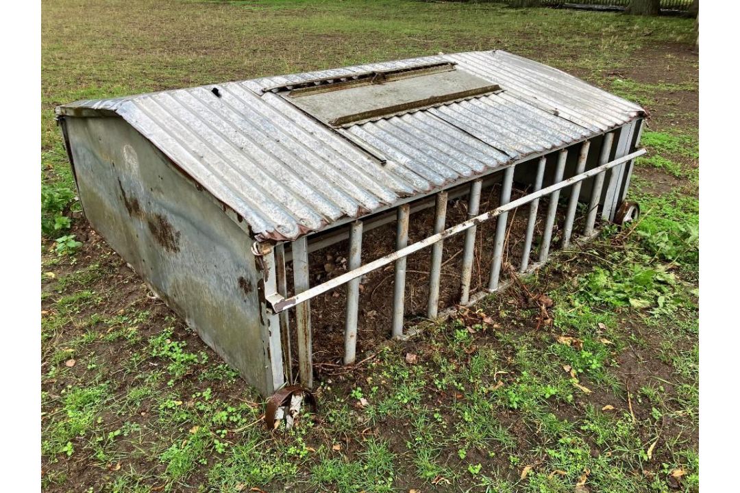 Sheep Creep Feeder - (Norfolk) - Image 2 of 2