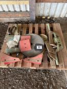 Quantity plough wearing metal