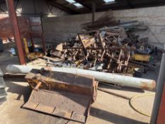 Quantity mixed metal