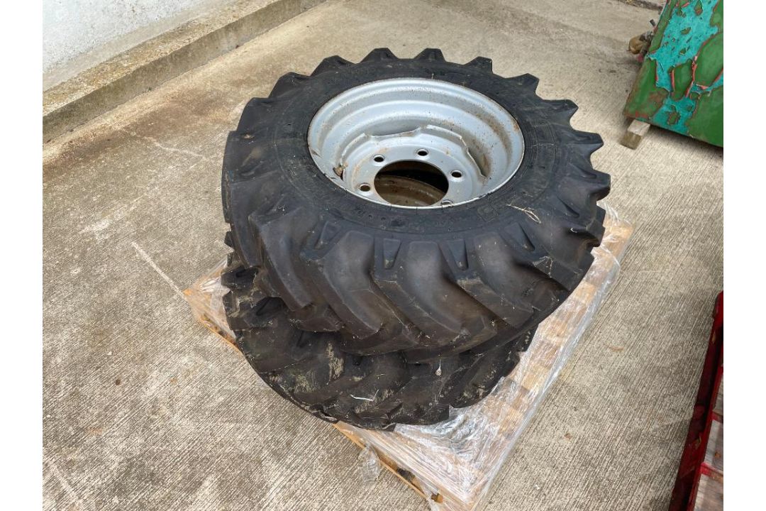 2No BKT 10.0/75 - 15.3 wheels and tyres, 6 stud to suit Mzuri drill - Image 1 of 2