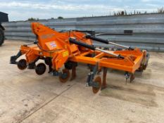 2021 Mzuri Rehab 4m 8 leg low disturbance subsoiler with front discs and rear packer, hydraulic fold