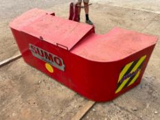 Sumo 2,000kg front weight. Serial No: 12389