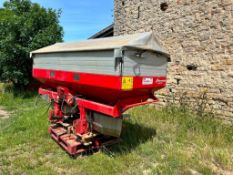 2013 Kverneland Exacta-HL fertiliser spreader with hopper extension. Serial No: VN2110402245