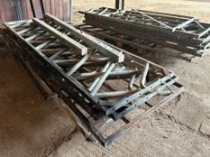 Quantity metal diagonal feed fencing panels and posts