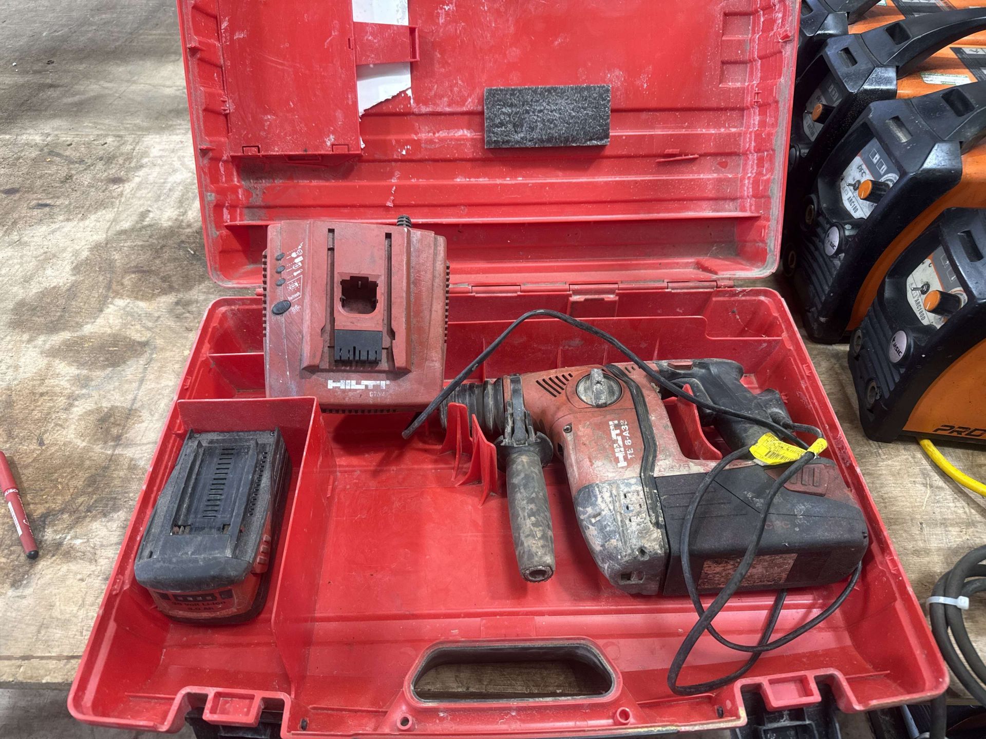 Hilti TE 6-A36 Rotary Hammer Drill Set