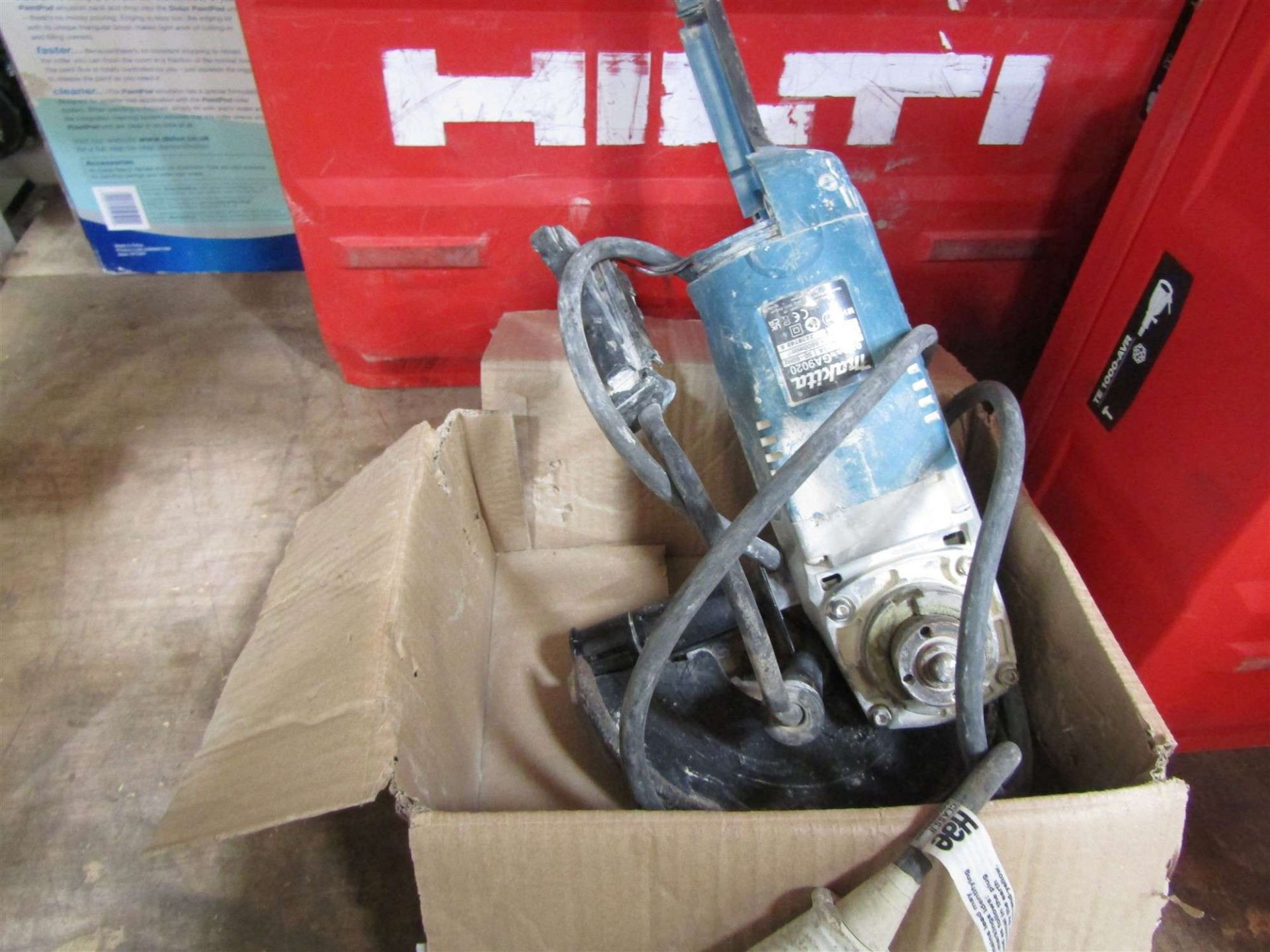 110v 230mm ANGLE GRINDER [Direct Hire Co.]