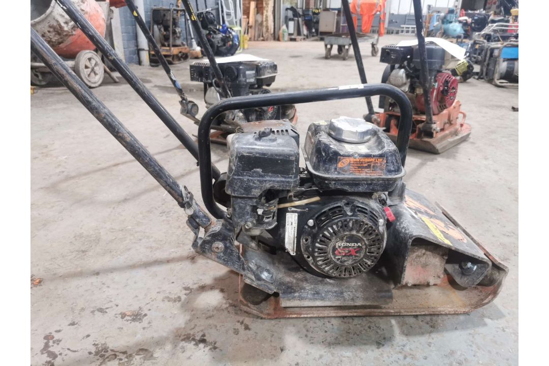 13" Vibrating Petrol Plate (Direct Hire Co) - Image 1 of 2
