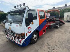 2004 54 REG IZUZU TRUCK ALIMINUIM BODY WITH SPEC LIFT AND HYDRO WINCH ****