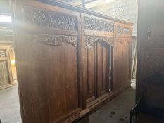 ANTIQUE 4M LONG X 3M HIGH SOLID TEAK PANELLING SCREEN WITH DOORS