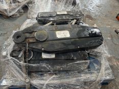 Pallet of 3.2t & 5.4t lift/pull Machines Various brands & sizes