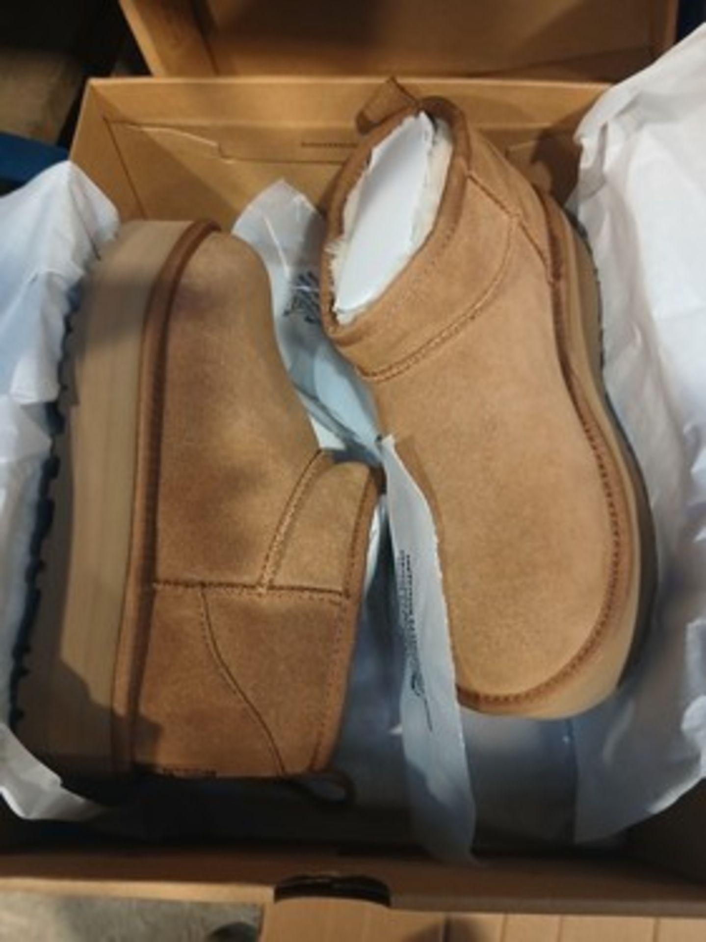 1 x pair of Ugg kids classic ultra mini platform slippers, size UK 4 - New in box (clothing Bay)