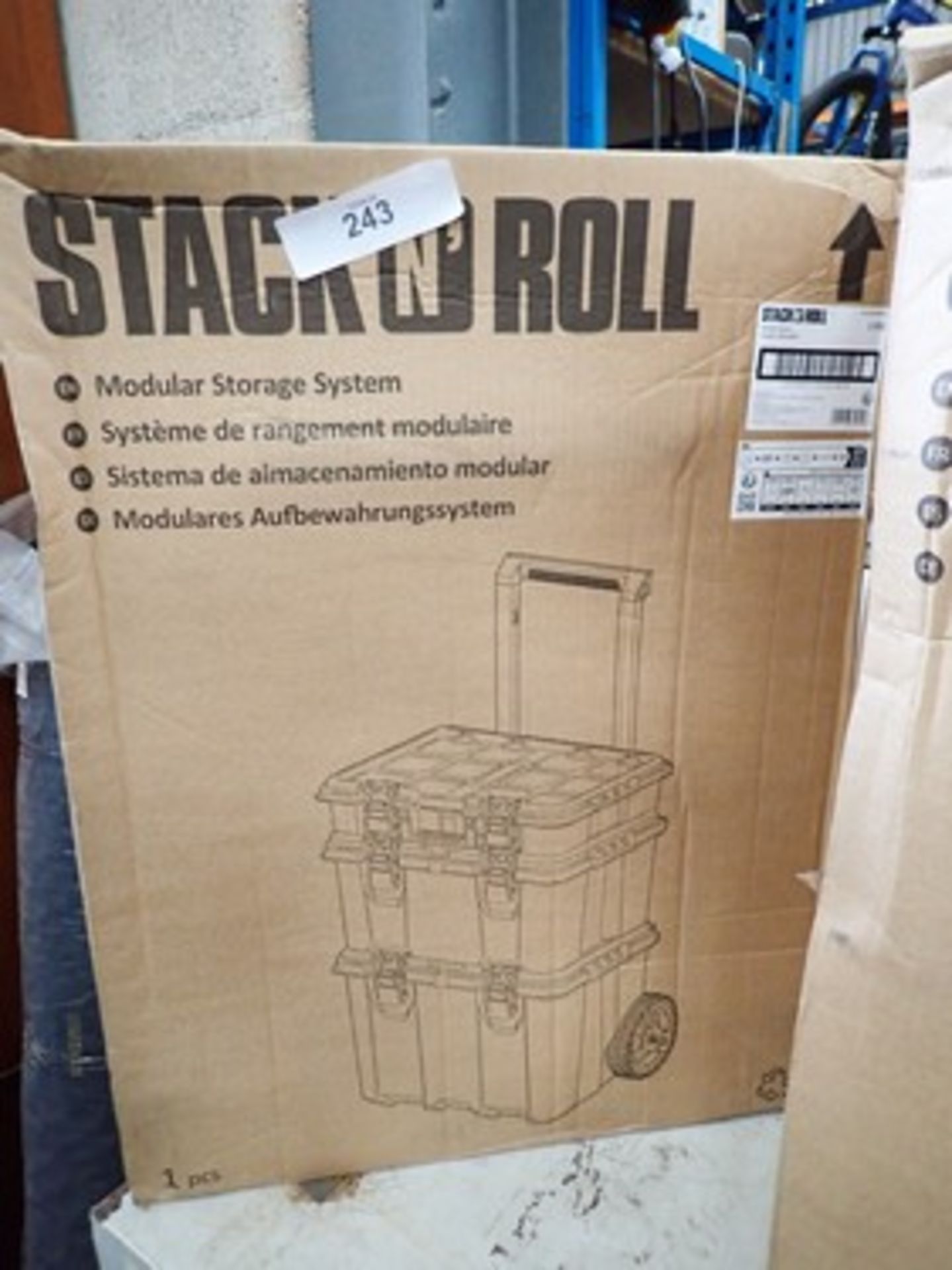 1 x Stack & Roll tool box - sealed new in box (cabs)