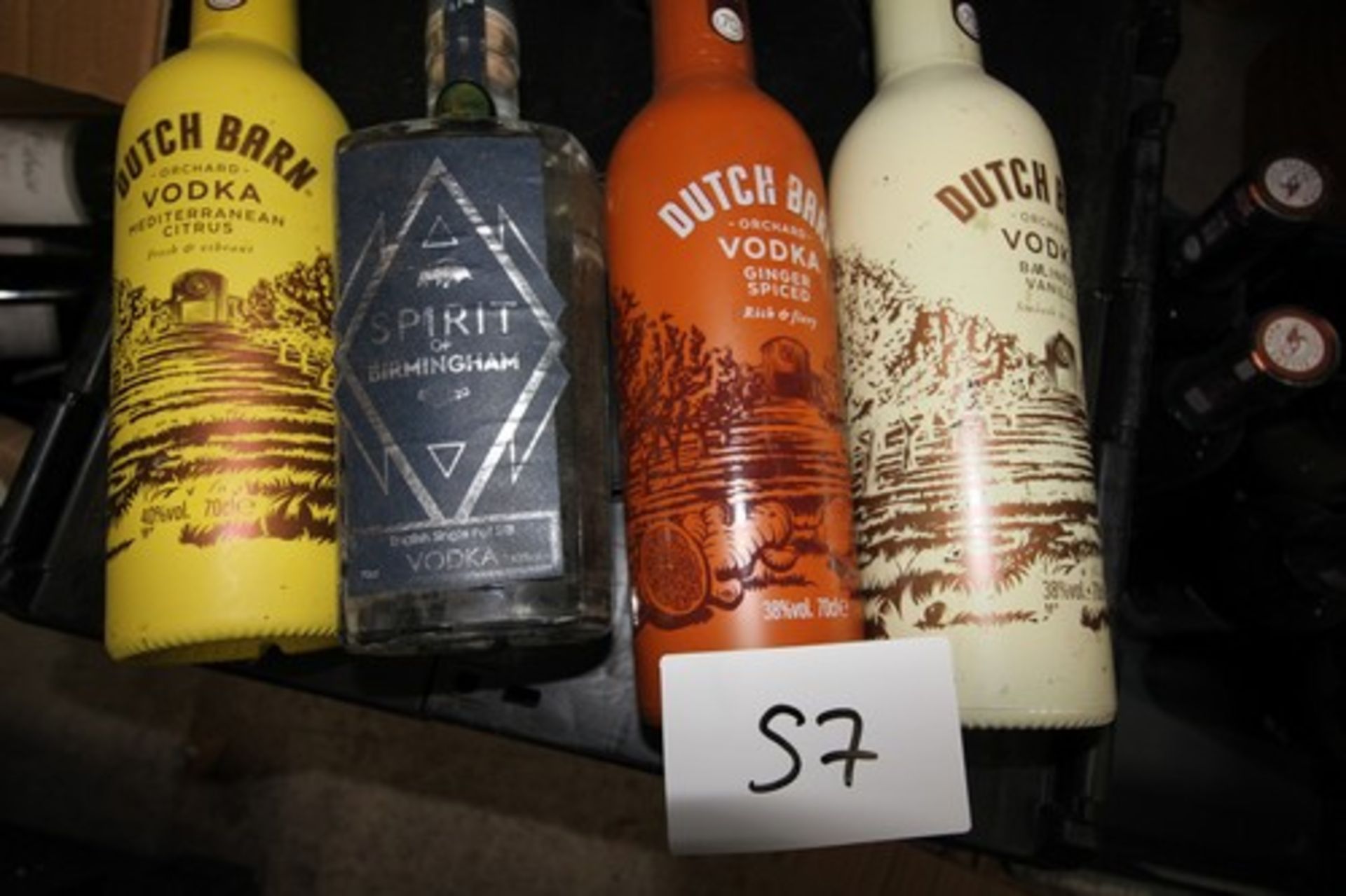 5 x 70cl bottles of Spirit of Birmingham English proof vodka, 6 x 70cl of Dutch Barn Balinese