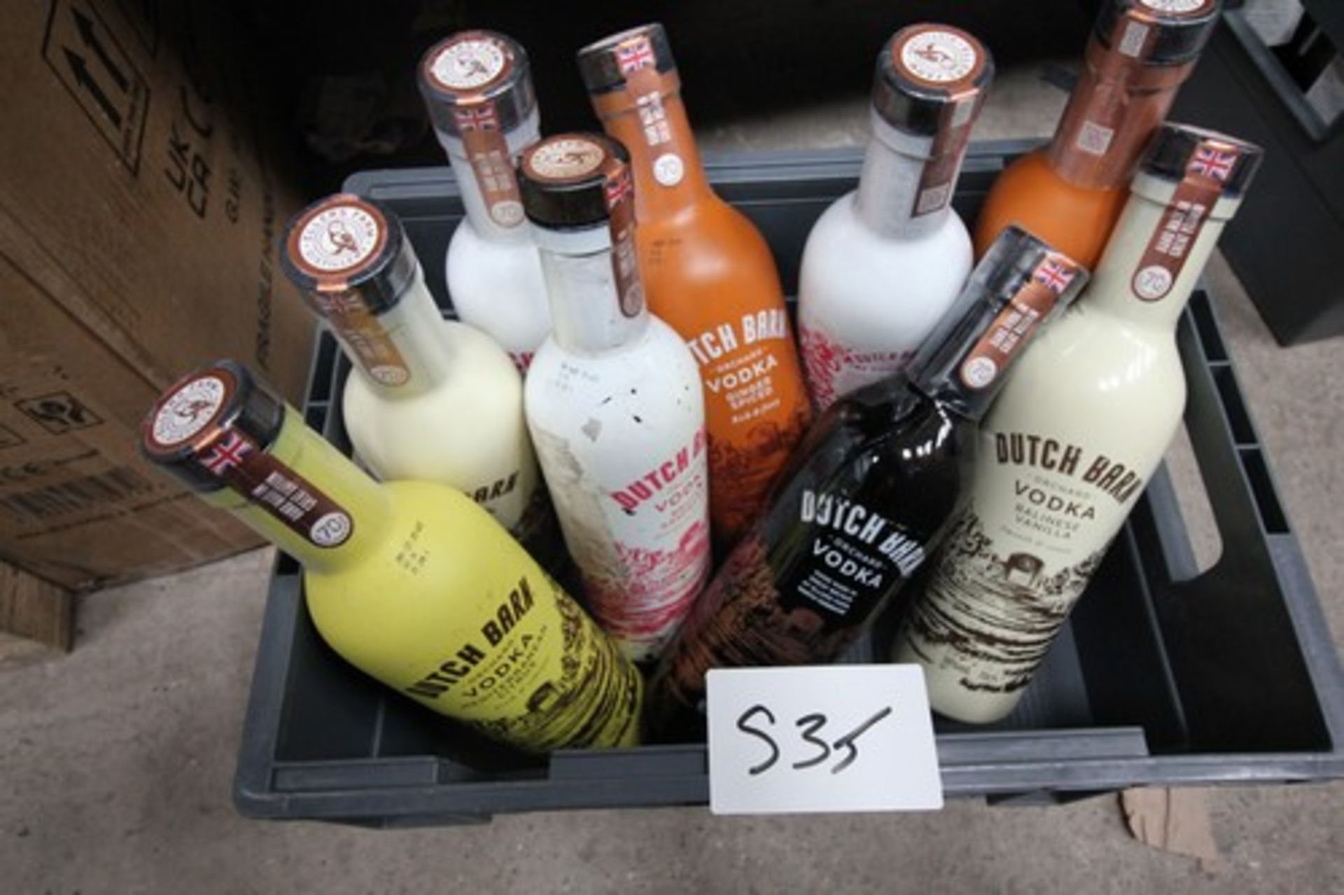 9 x assorted bottles of Dutch Barn vodka (S35) ( Row E 4 floor)