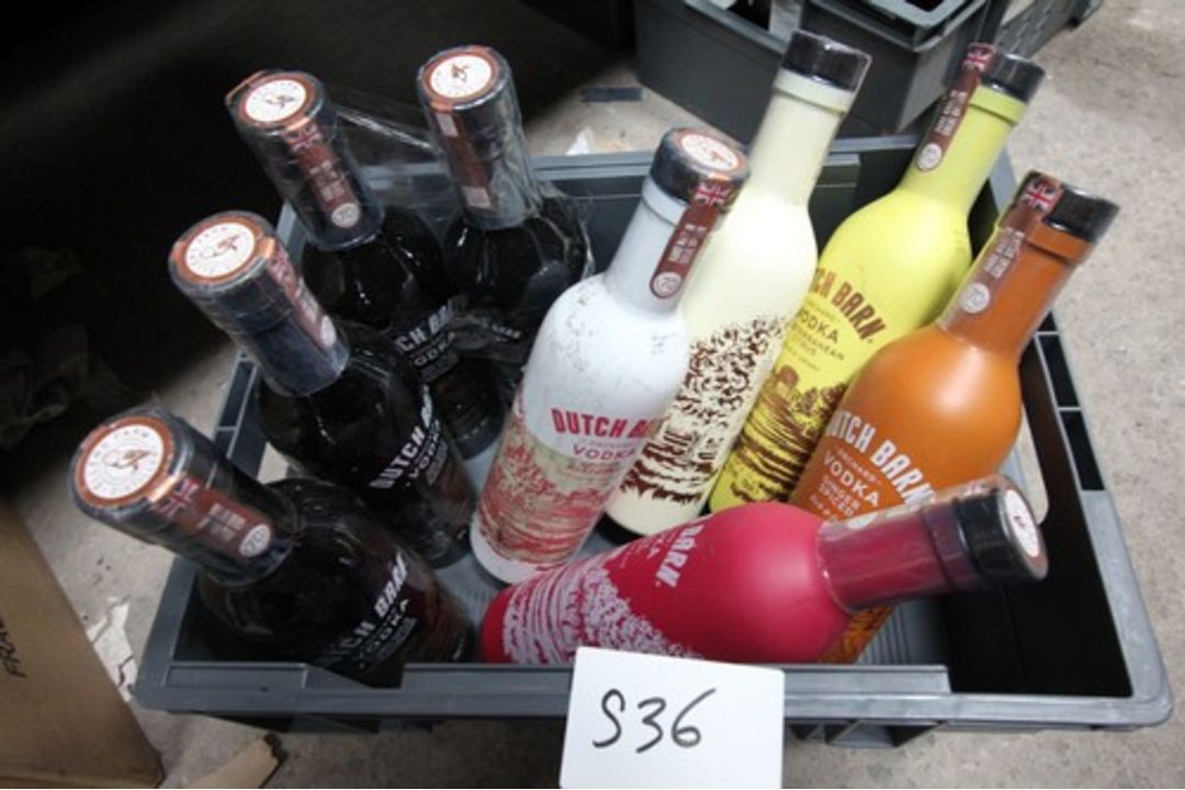 9 x assorted bottles of Dutch Barn vodka (S36) ( Row E 4 floor)