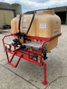 Landquop 1,000L front tank. With fast fill centrif