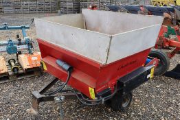 Charterhouse trailed sand topdresser.