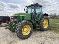 John Deere 7810 4WD tractor. Registration T552 XJL. Date of first registration 02/08/1999. 8,039