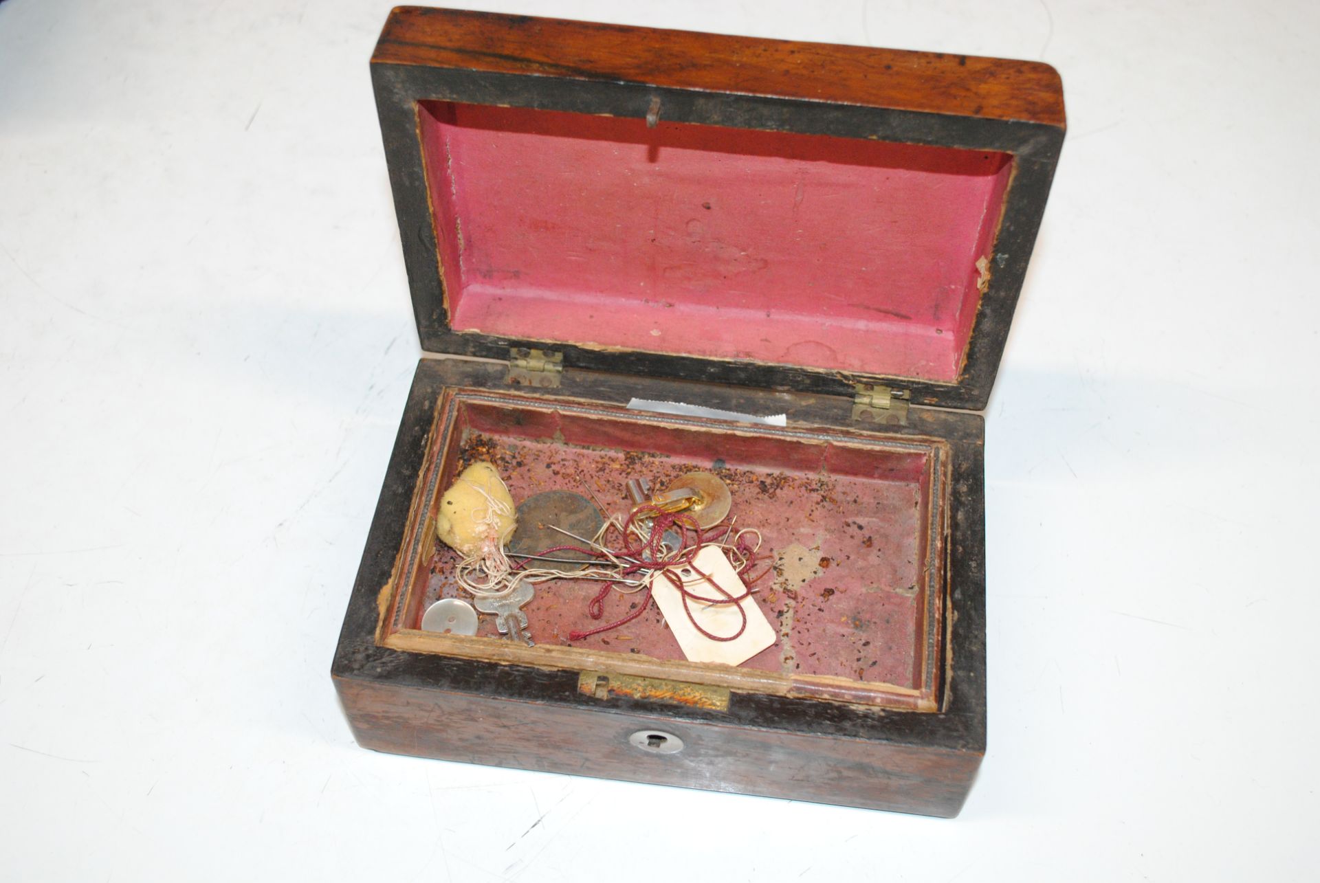 A wooden and mother of pearl inlaid trinket box, a - Image 11 of 18