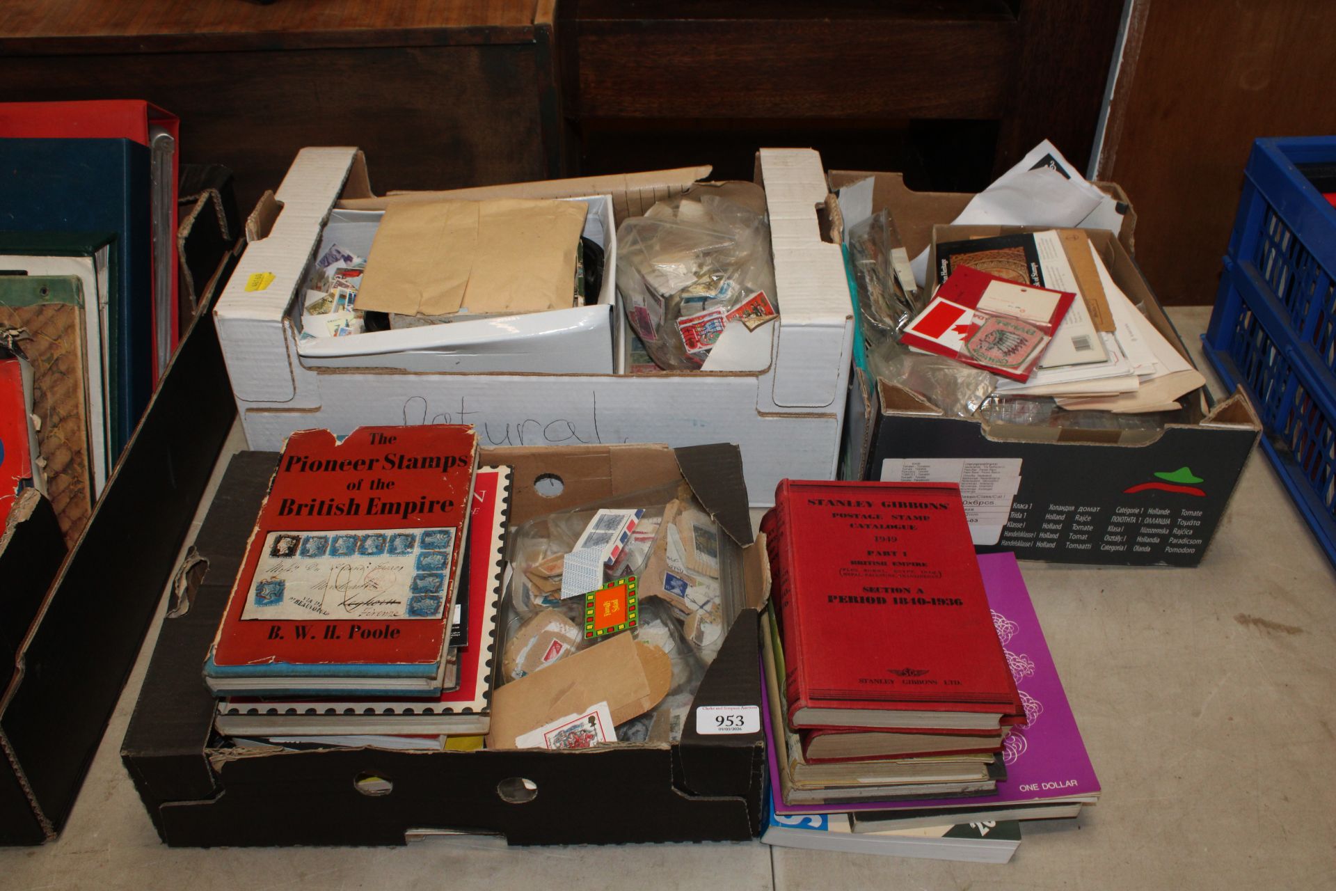 Three boxes containing a quantity of various lose