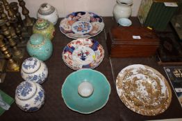 Three Imari porcelain scallop bordered plate; a Ch