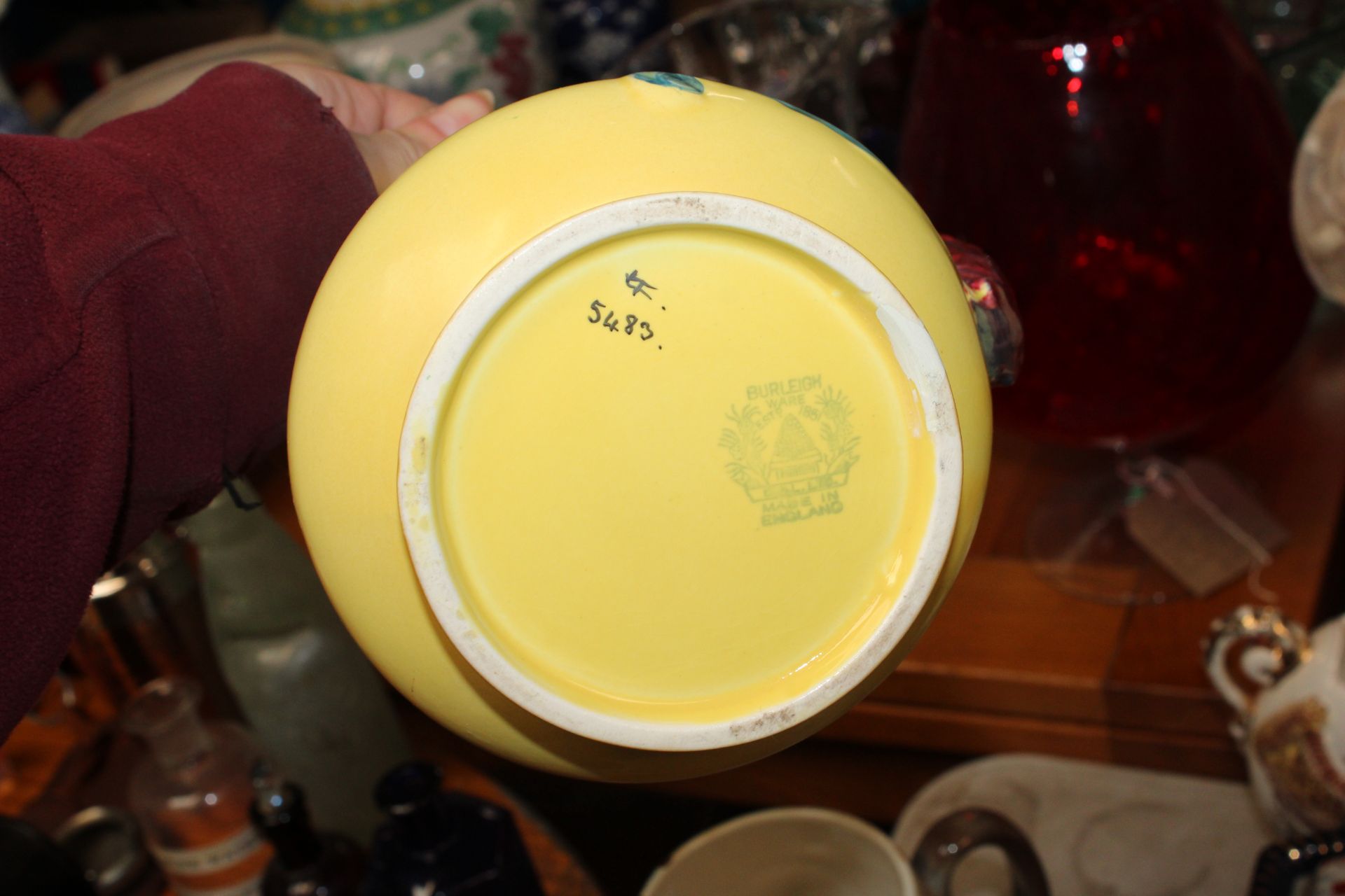 A quantity of various decorative items to include a Burleigh ware bird decorated jug; Beswick jug; a - Image 3 of 16