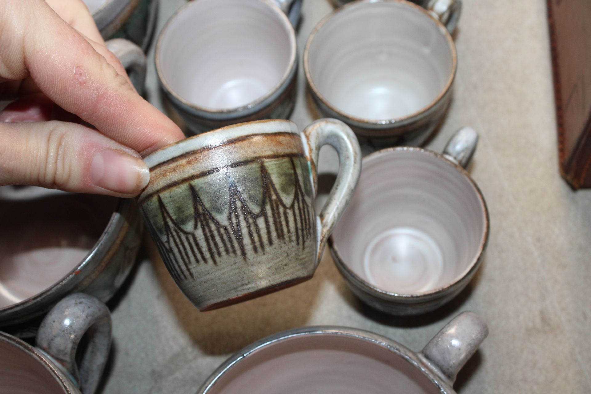 A quantity of Gosta Lothman pottery tea ware and a - Image 6 of 12