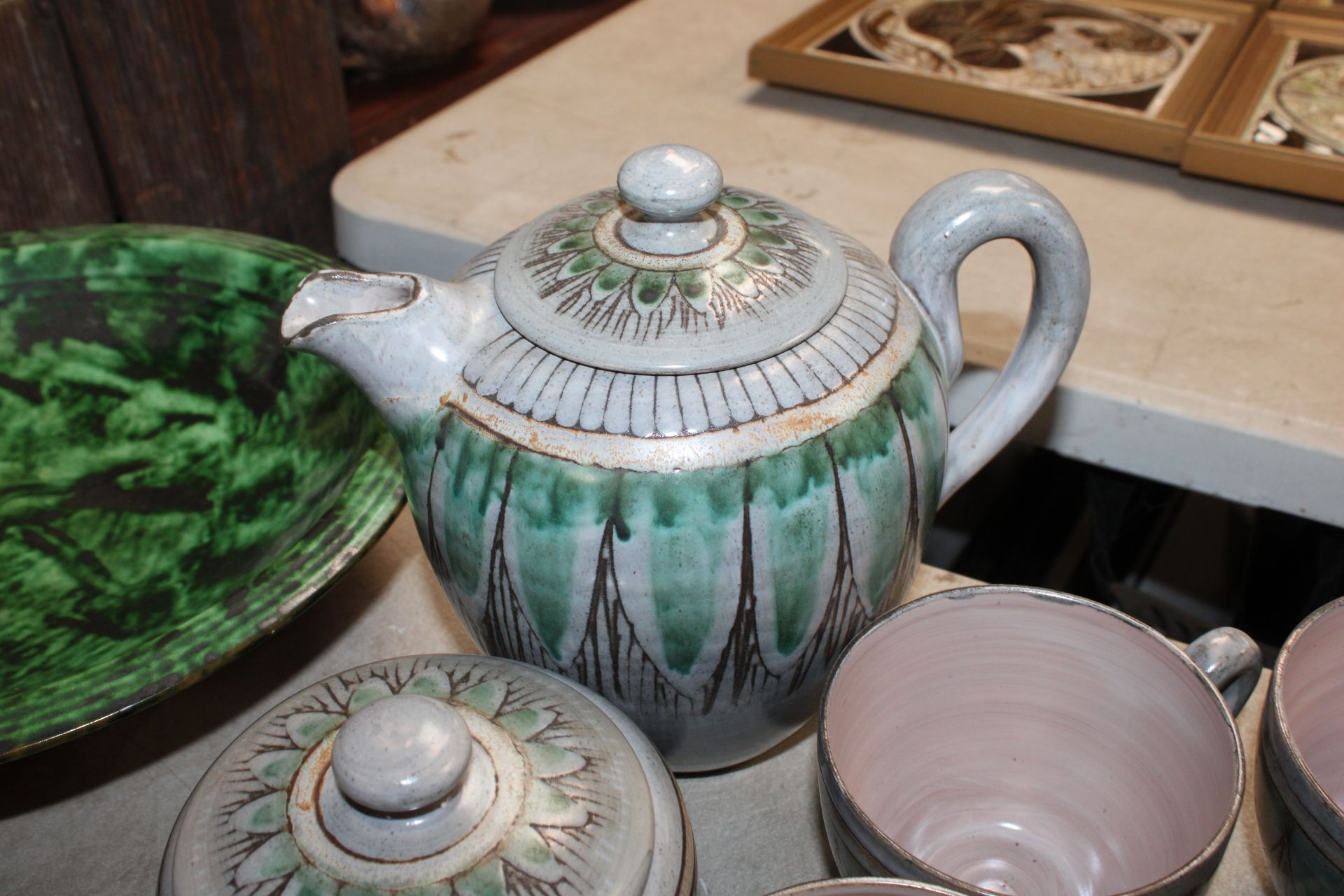 A quantity of Gosta Lothman pottery tea ware and a - Image 4 of 12