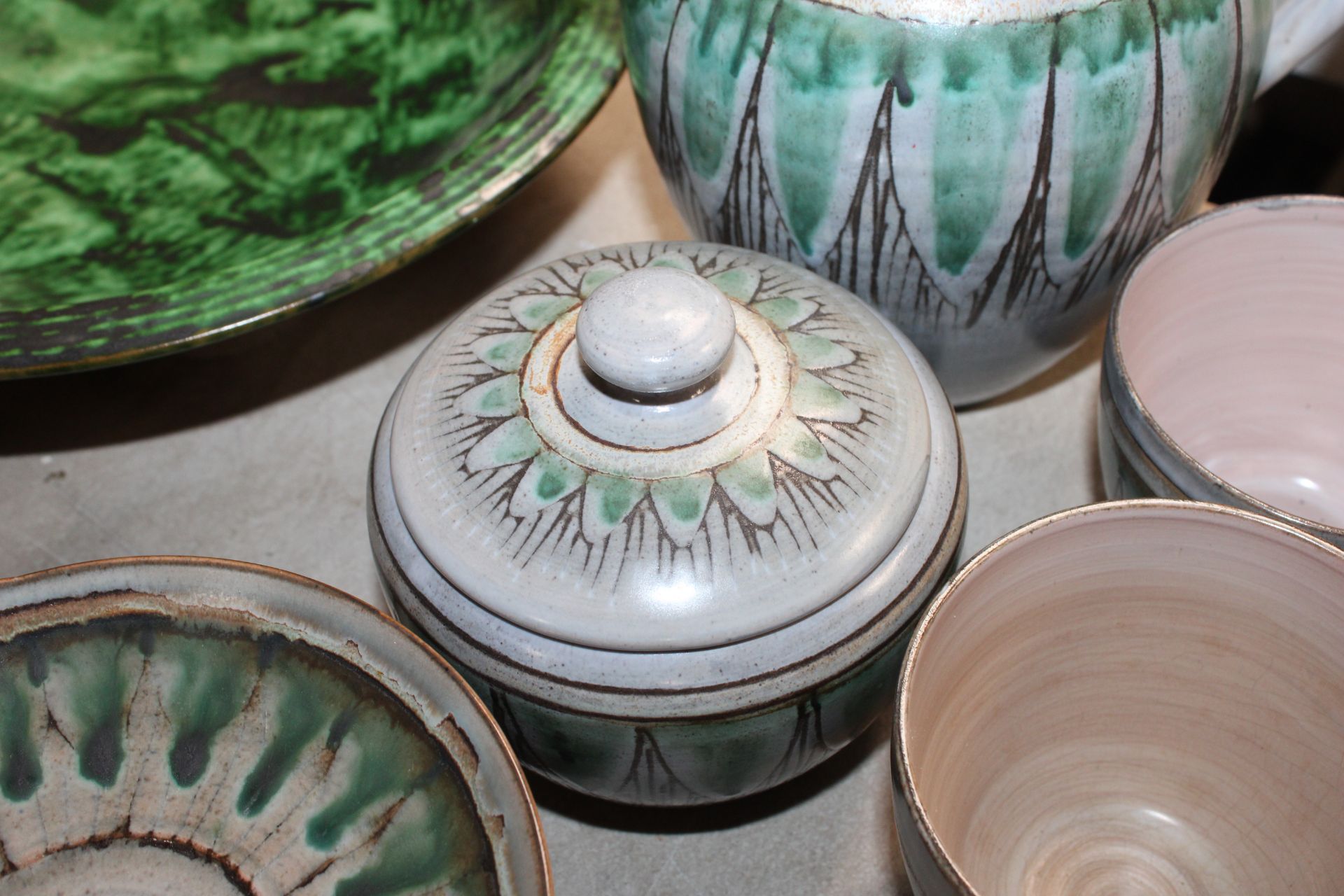 A quantity of Gosta Lothman pottery tea ware and a - Image 5 of 12