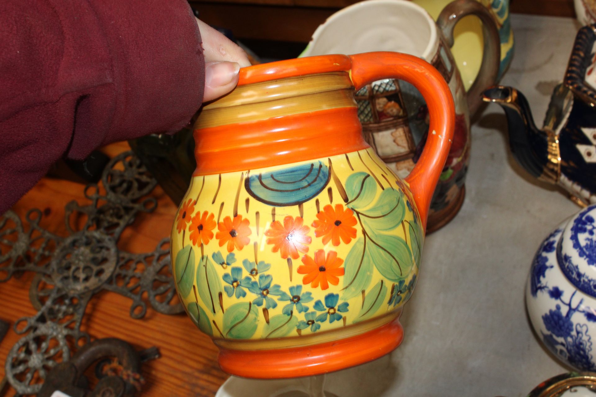 A quantity of various decorative items to include a Burleigh ware bird decorated jug; Beswick jug; a - Image 6 of 16