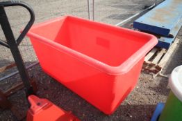 Large red bin. V