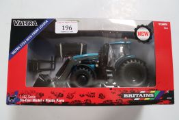 Britains Valtra T234 tractor & loader 1/32. V