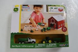 Britains John Deere playset 24pcs. V