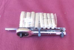 1/4 Ratchet & socket strip. V