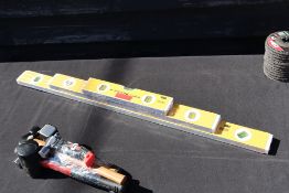 3x Aluminium spirit levels. V
