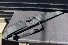 Fleece lined gun bag. V