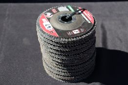 12x Assorted 4 ½in flap discs. V