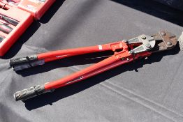 24in & 30in Bolt croppers. V