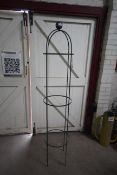 Plant obelisk. V