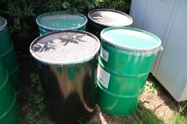4x 40G drums with lids.