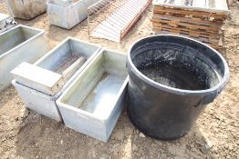2x IAE 3ft galvanised cattle water troughs and plastic drinker. For sale due to sale of cattle.