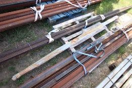 Quantity of long threaded bar. V