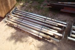 Pallet of adjustable legs. V