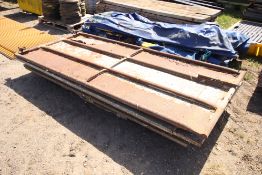 Quantity of sheeted gates. V