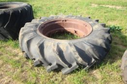 16.9-34 tyre and rim (no centre). V