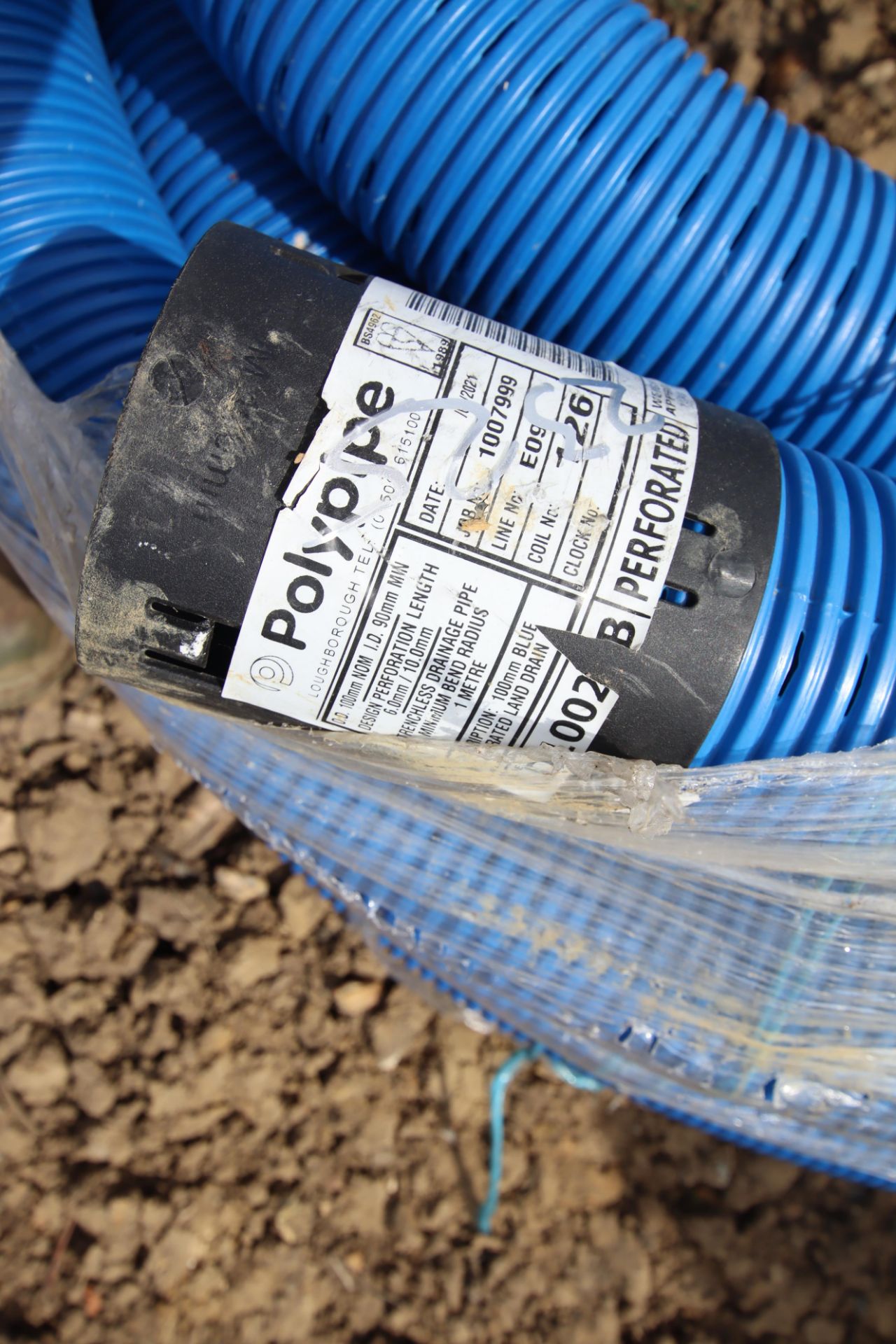 Roll of drainage pipe. - Image 2 of 2