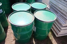 4x 40G drums with lids.